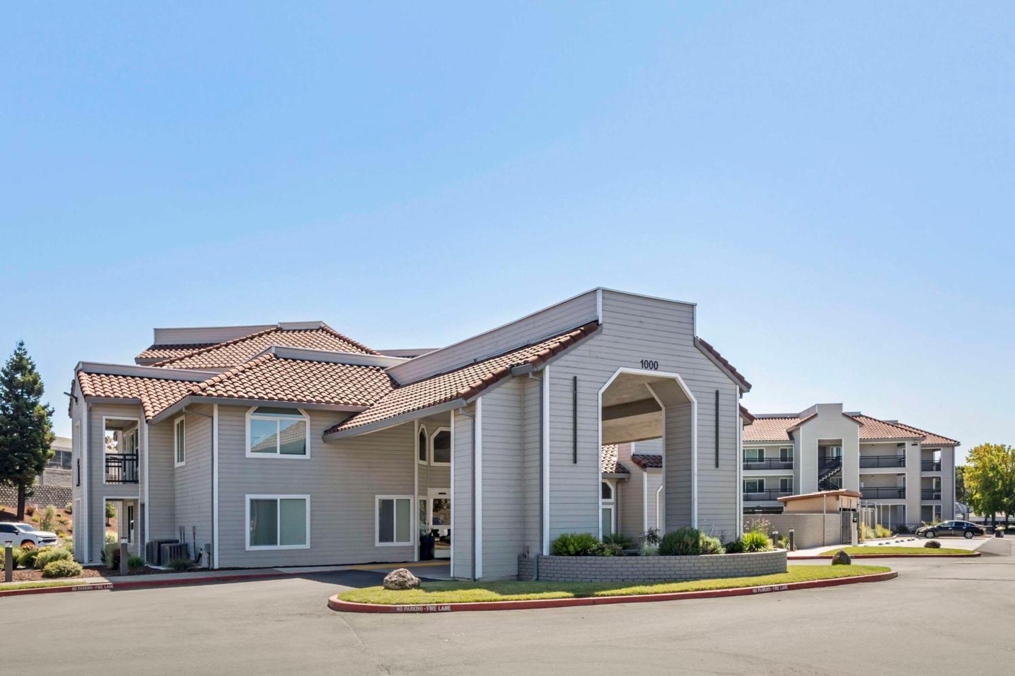Country Inn & Suites By Radisson, Vallejo Napa Valley, Ca Εξωτερικό φωτογραφία